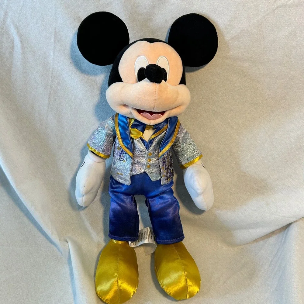 Disney Mickey Mouse Walt Disney World 50th Anniversary Celebration Plush 15 inch